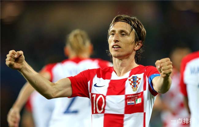 意天空：迪乌夫在国米逐渐展现影响力，或成邓弗里斯合适替补