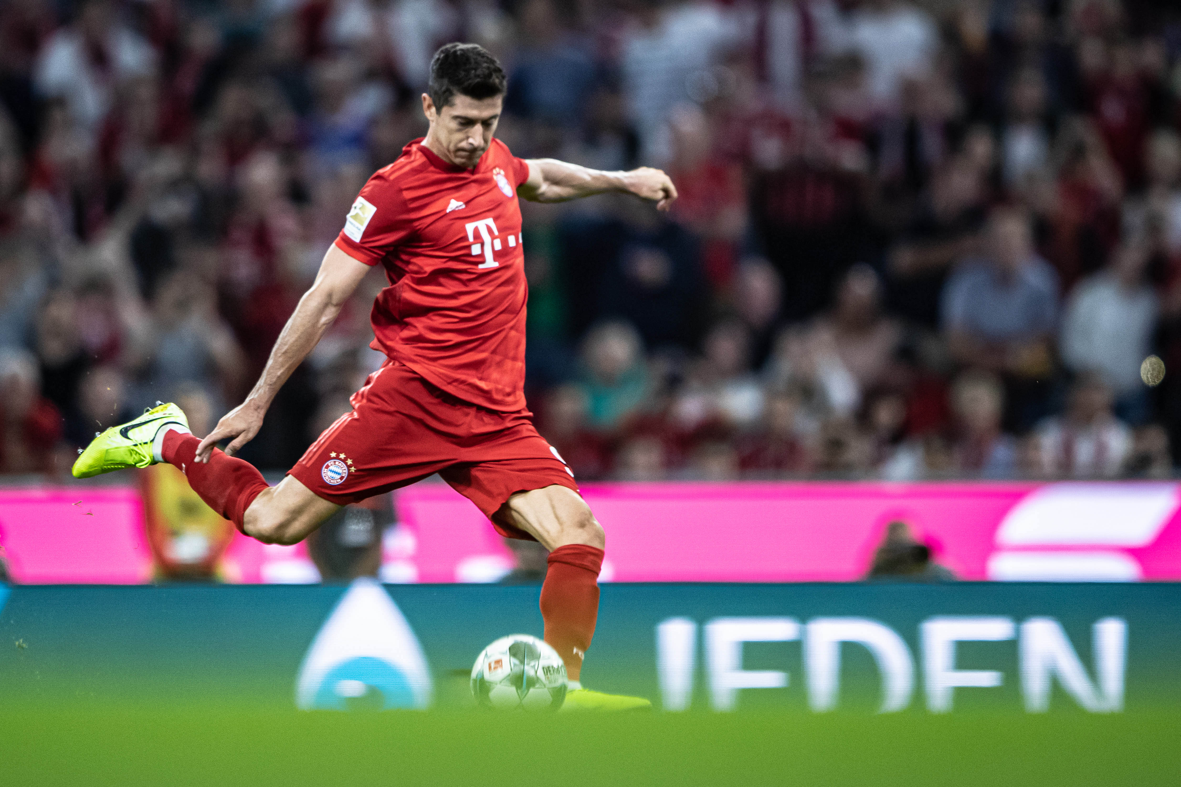 帕尔特伊已被有条件保释，将于9月2日在中央刑事法庭出庭