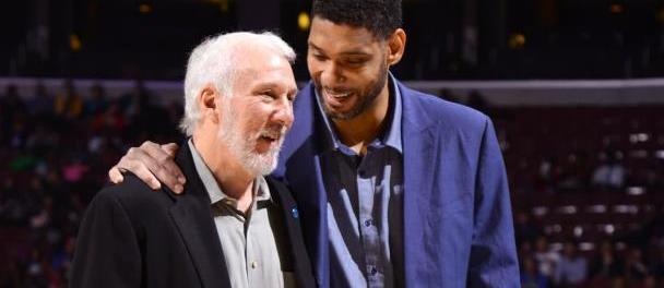 迫下出现了 迫下出现了